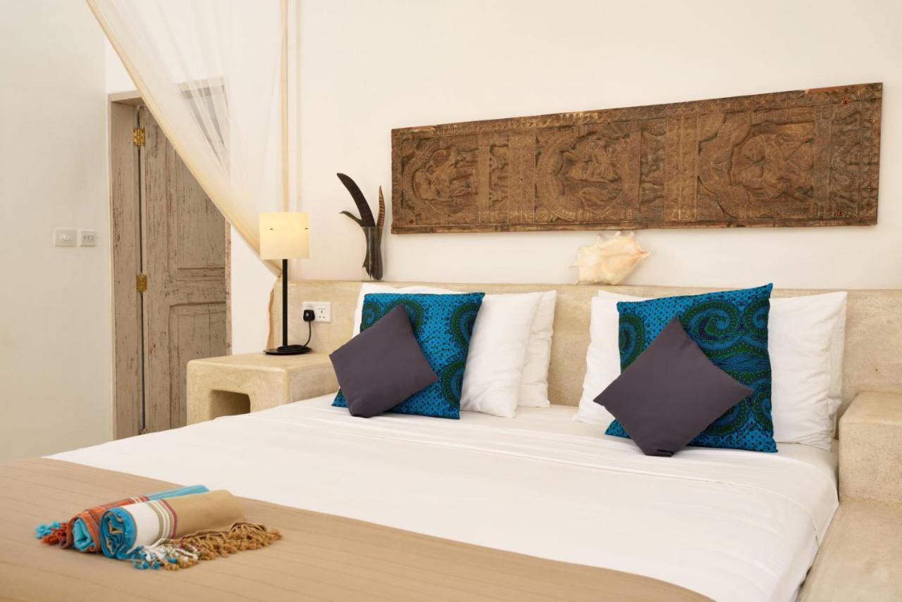 Sharazad Boutique Hotel Джамбиани Екстериор снимка